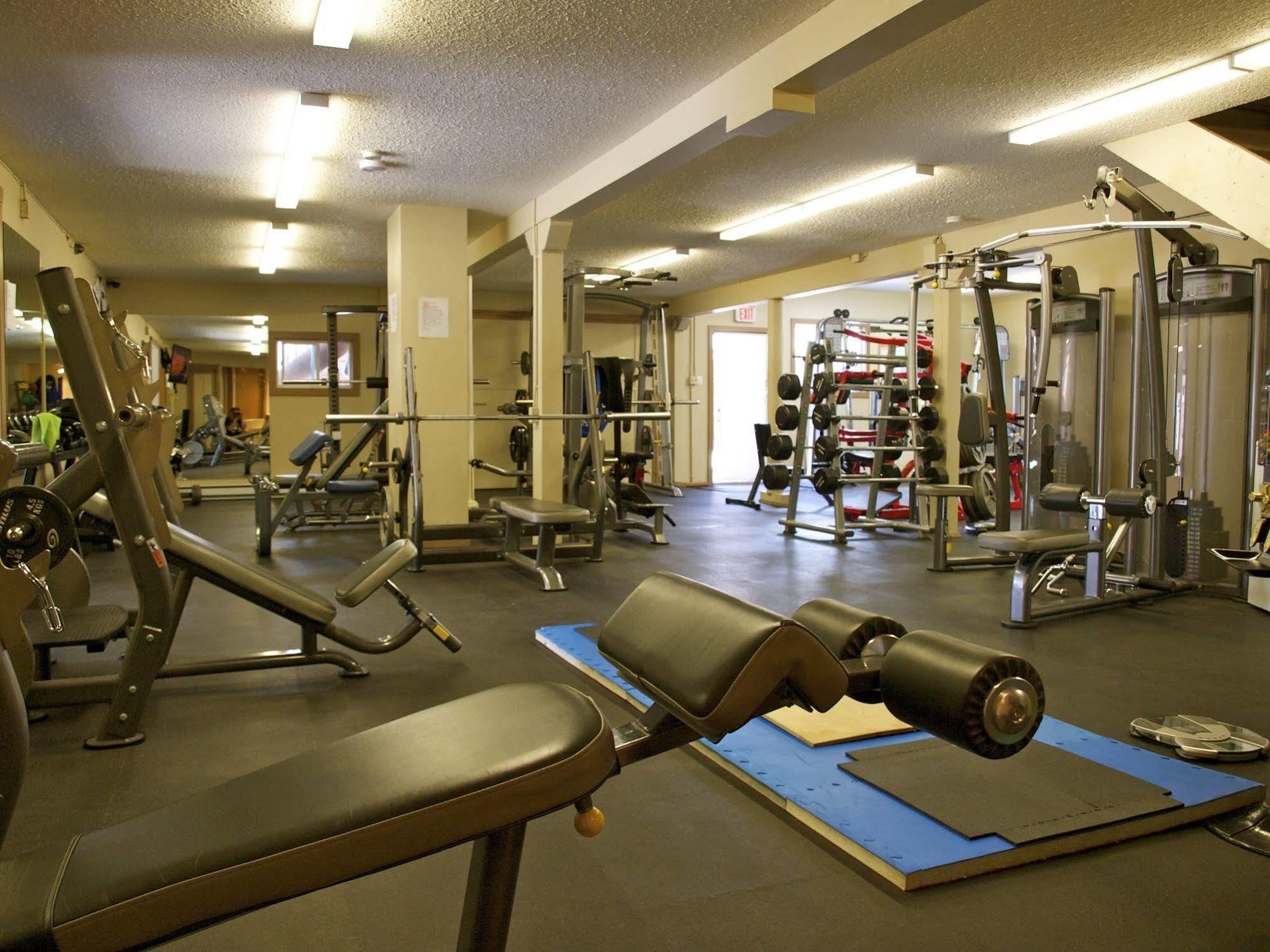 Ypc Fitness & Accomodations อินเวอร์เมียร์ ภายนอก รูปภาพ